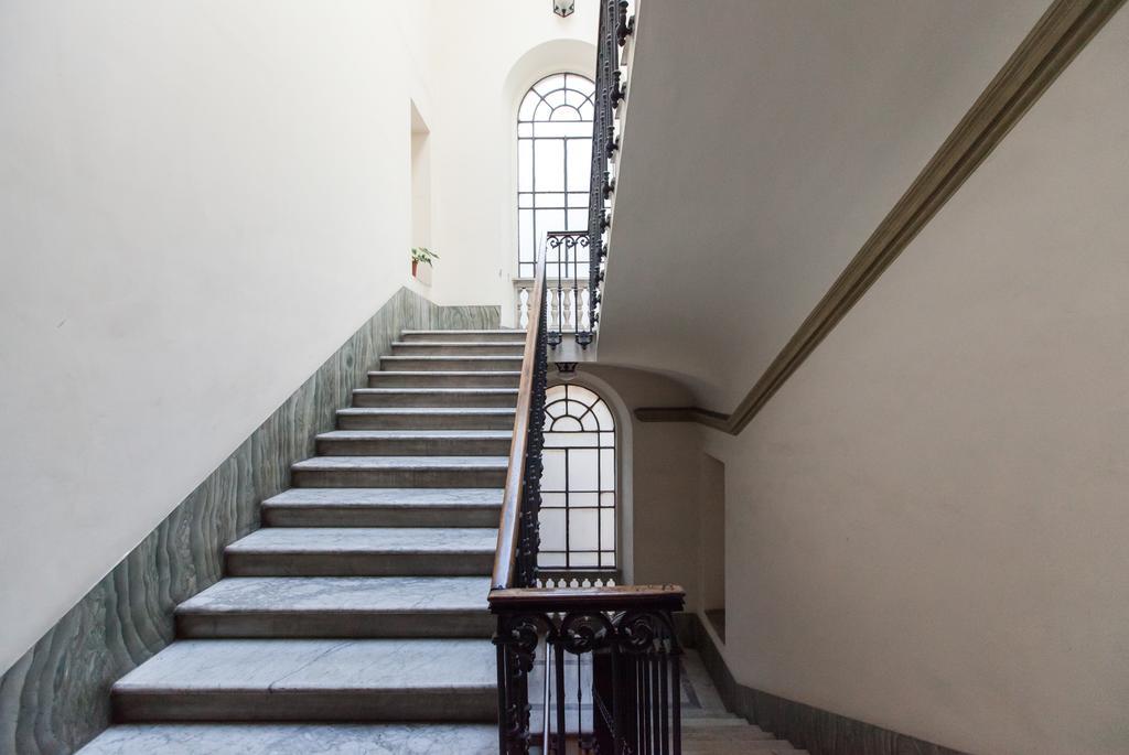 Surprising In Rome Hotel Exterior photo