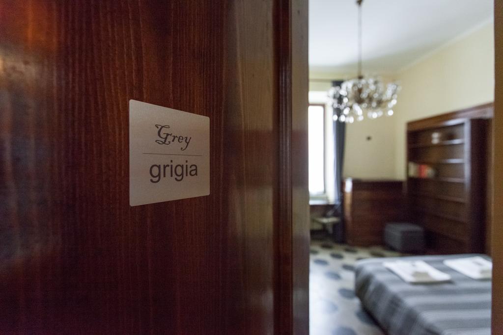Surprising In Rome Hotel Exterior photo